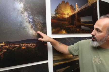NOTRANJSKA V OBJEMU ZVEZD FOTOGRAFSKA RAZSTAVA ZORANA VIDRIHA 10 FOTO LJUBO VUKELIČ